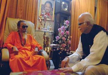 no comments on new generation of bjp leaders says bal thackeray