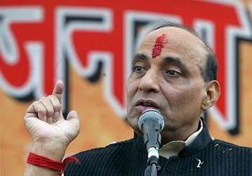 pm must come under lokpal ambit says rajnath