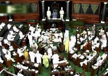 parliament disrupted over telangana adjourned