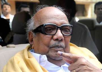 pass resolution for clemency to rajiv case convicts says karunanidhi