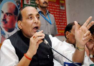 public support for congress is waning says rajnath