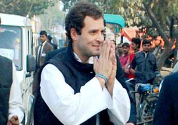 rahul asks amethi farmers to sell their roses to us