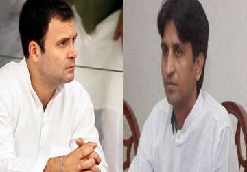 rahul will lose heavily in amethi says aap leader kumar vishwas