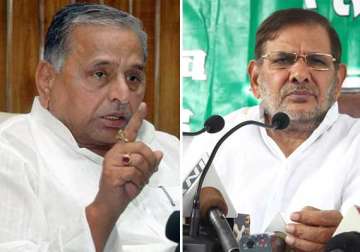 sharad mulayam punia lash out at sc order on reservation in aiims promotions