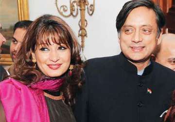 shashi tharoor breaks his silence seeks early end to sunanda pushkar death probe