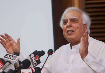 sibal proposes bill to keep criminals away from politics