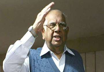 somnath chatterjee praises govt on kasab hanging