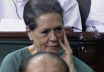 sonia gandhi discharged from aiims