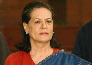 sonia to decide on leader of the opposition in lok sabha rs