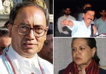 sonia gandhi had rejected kejriwal s request for nac membership digvijay singh