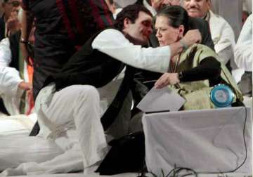 sonia rahul likely to visit maha kumbh during feb 5 9