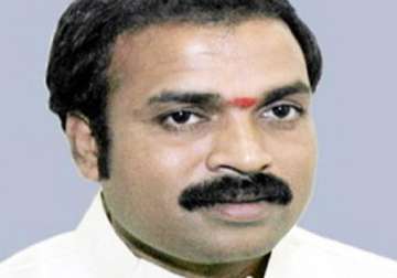 sreeramulu says he supports campaign for bsy as cm
