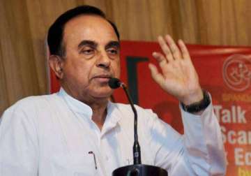 subramanian swamy calls for strong opposition in bengal