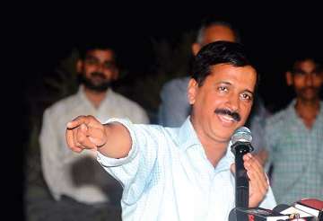 those opposing move to join politics are small in number says kejriwal