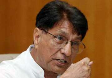 those opposing fdi in retail are confused ajit singh