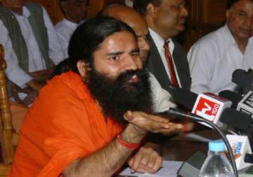 upa to face boycott if it fails to check graft says ramdev