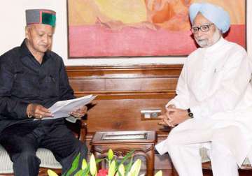 virbhadra meets pm seeks rs.1 000 crore calamity relief