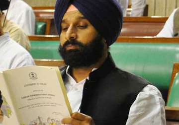 want to quit as sad youth wing chief majithia
