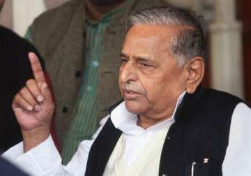 what went wrong mulayam asks unsuccessful sp candidates