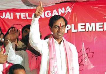 will consult telangana people if asked to merge with cong kcr