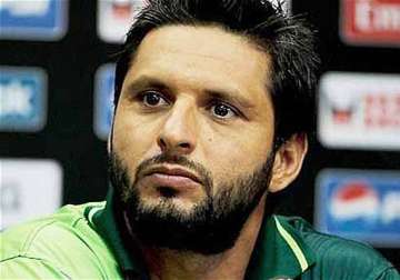 afridi engages lawyers for pcb case