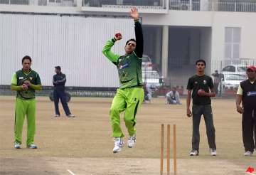 ajmal s action shouldn t worry england says trott