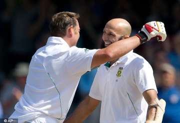 amla makes history as south africa dominates