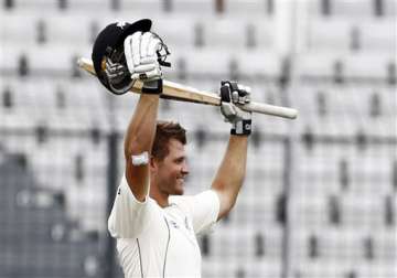 anderson century lifts nz to 419 8 lead of 137