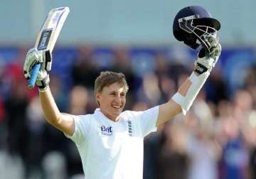 ashes joe root england ashes hero shrugs off warne criticism