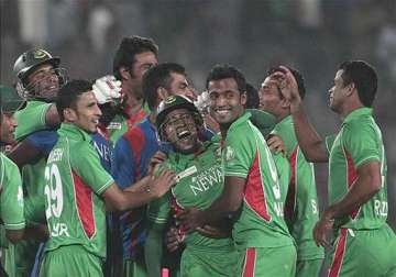 asia cup bangladesh wins toss bats against sri lanka