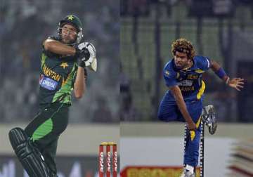 asia cup injury hit pakistan take on consistent lankans in final