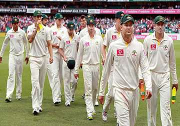 australia leaves for south africa test tour