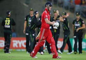 australia makes a clean sweeps of t20 series with win over england