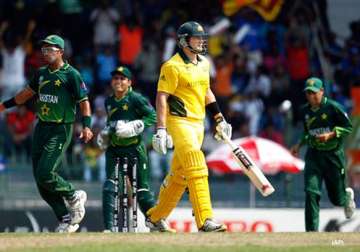 pakistan snap australia s 34 game wc unbeaten streak