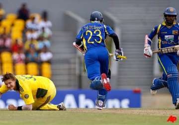 sri lanka crush australia by 78 runs in third odi