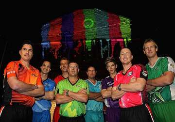 big bash four clubs fined for non compliance of rules