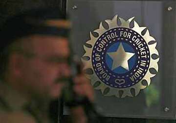 bombay hc gives relief to bcci stays arbitrator s order in deccan chargers case