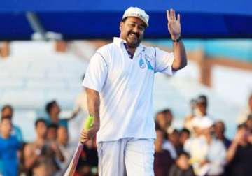 celebrity cricket league superstar mohanlal to lead kerala strikers