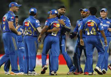 champions league t20 mumbai indians opt to bowl