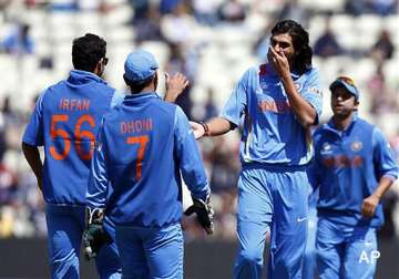 champions trophy dress rehearsal for indian batsmen as they face oz seamers