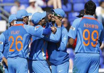 champions trophy dhawan jadeja take india to semi finals