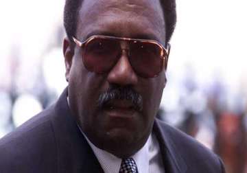 clive lloyd wants windies to show passion for the sport