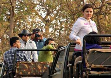 complaint filed against sachin tendulkar s gir sanctuary tour