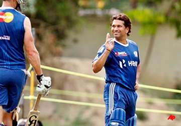 cricket fraternity welcomes nomination of tendulkar for rs