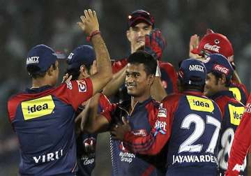 delhi eye top spot as they face struggling deccan chargers