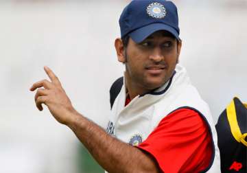 dhoni says players overworked wants rotation policy