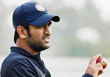 dhoni to decide retirement plans depending on his fitness