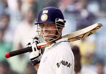eden readies to shower sachin with 199 greetings