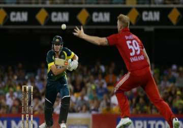 australia beats england by 5 runs in 5th odi win series 4/1