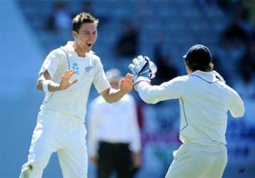 england 237 7 at tea on day 5 3rd test vs nz